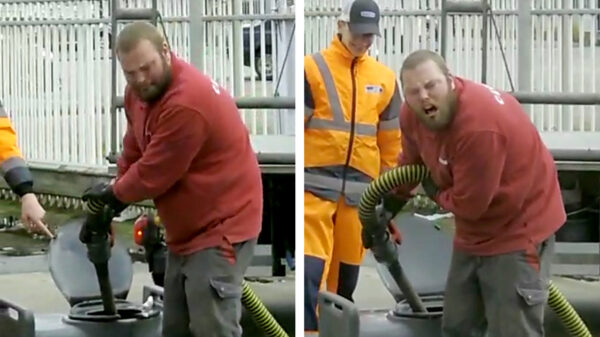 Het bewijs dat niet iedereen geschikt is om een chemisch toilet schoon te maken