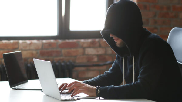 Jim Browning laat zien hoe bank-oplichters te werk gaan