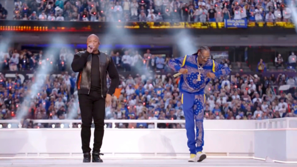 Terugkijken: waanzinnige Superbowl Halftime Show met Dr. Dre, Snoop Dogg, Eminem, Kendrick Lamar, 50 Cent en Mary J. Blige