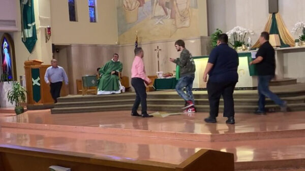 Een jointje in de kerk wordt niet direct gewaardeerd