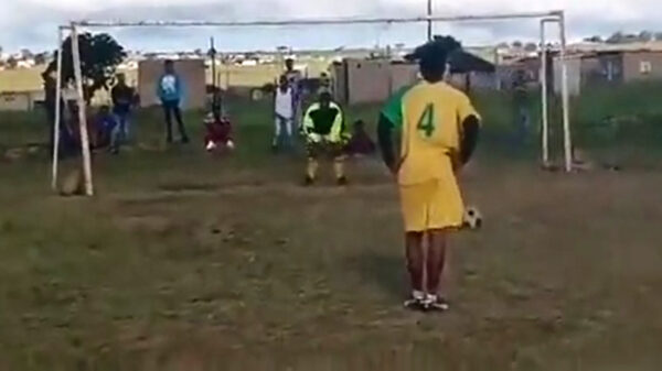 Kan iemand ons vertellen of dit een doelpunt is?