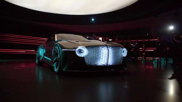 Bentley onthult de EXP 100 GT concept en wij zijn vast aan het sparen