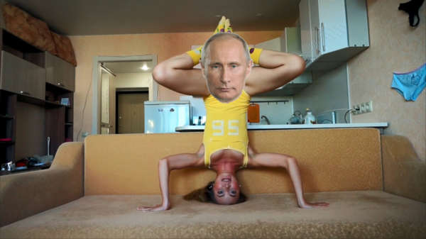 Russische kwebbeltante komt met yoga-workout die je fit moet houden