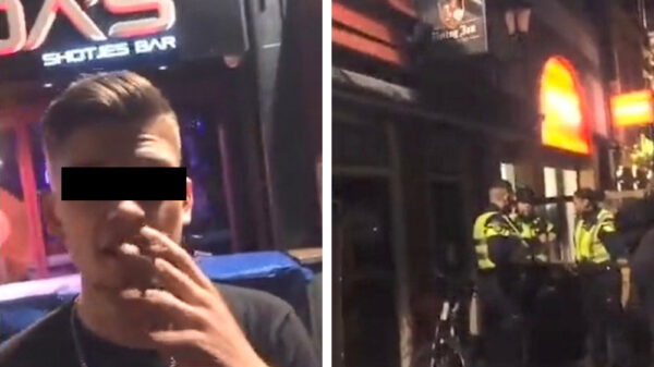 Karma in 3, 2, 1: paffend stoertje scheldt een aantal politieagenten uit