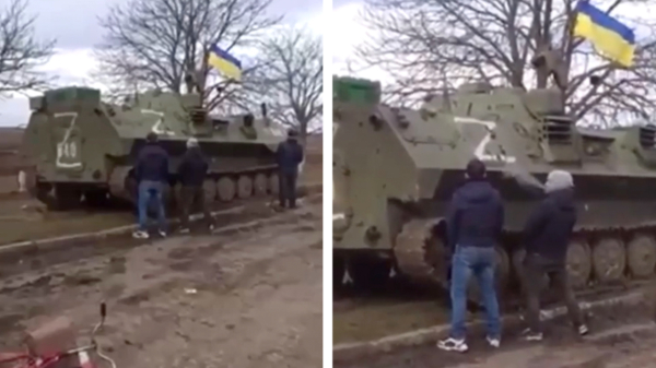 Oekraïeners gebruiken gestrande Russische tank als openbaar toilet