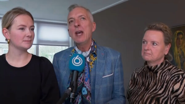 Wat sleeeeecht: is Chateau Bijstand nep en gaan de Meilandjes 's avonds gewoon naar huis?