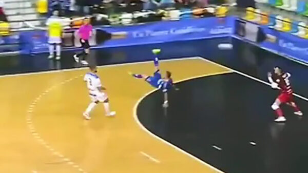 Zaalvoetbaldoelpunt om van te kwijlen