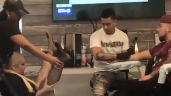 Tattooliefhebber wil altijd het meest dierbare stukje van zijn vrouw bij zich dragen