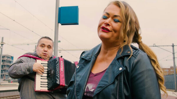 De muzikale monsterhit van de week: Mel & Den - Vriendelijk in mijn Hoofd