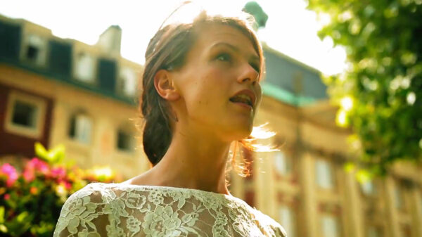 Blanke muzikante geweigerd van klimaatprotest vanwege haar dreadlocks: "cultural appropriation"