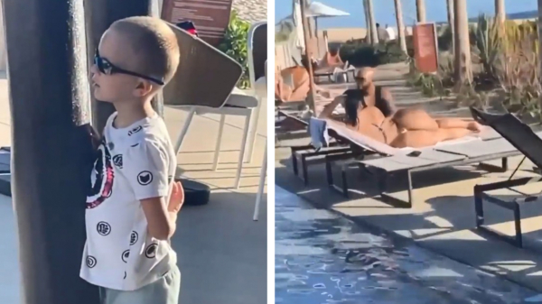 Kleine jongens worden groot: Timmy ziet iets interessants bij het zwembad