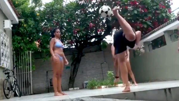 Met zo'n techniek maak je altijd een keurige headshot