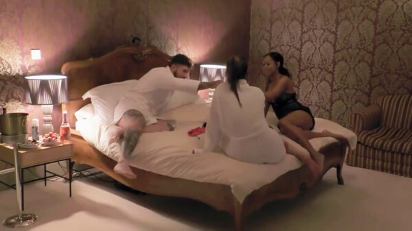 Knap lullig: man krijgt op nationale tv eindelijk zijn trio maar weet niet te presteren