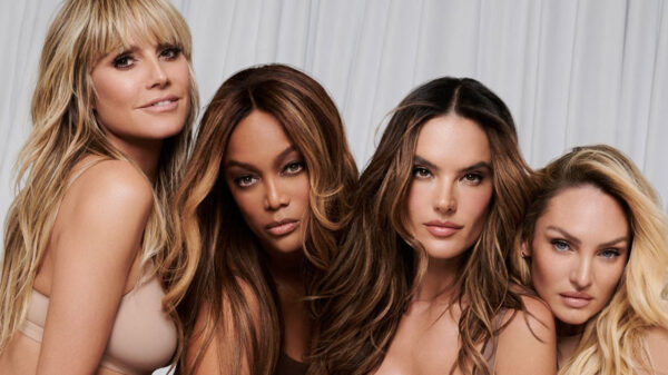 Kim Kardashian promoot haar lingerielijn met 324 miljoen aan topmodellen op één foto