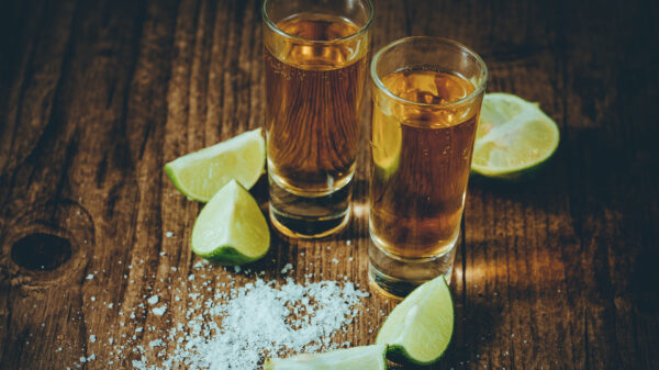 Best heftig, voor de eerste keer zo'n eerste shotje tequila achterover tikken