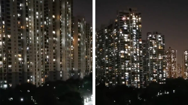 Spookachtige taferelen in Shanghai: Mensen schreeuwen uit hun ramen na een week van totale lockdown vanwege omikron