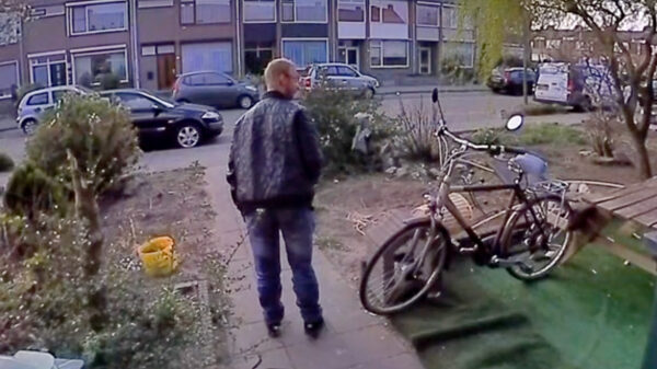 Eventjes sneaky naar buiten lopen om de druk eraf te halen