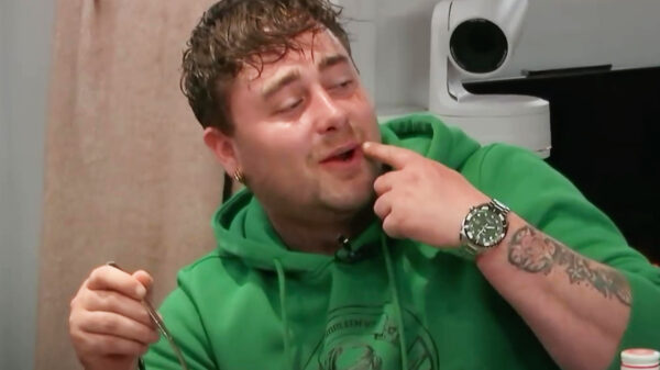 Boer Jona tegen zijn LLDL-date: "Je lijkt wel een clown!"