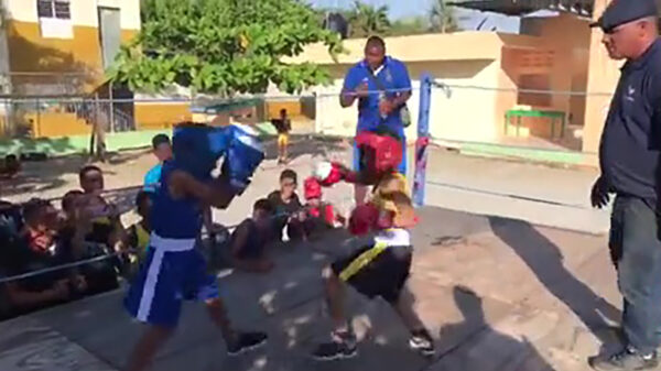 Bokspartij zorgt voor een zeer verrassende drievoudige TKO