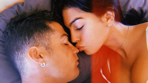 Pasgeboren zoontje Cristiano Ronaldo overleden, hele voetbalwereld leeft met het gezin mee