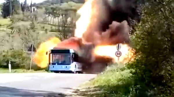 Met deze supersnelle bus vlam je in een paar uur naar Lloret de Mar