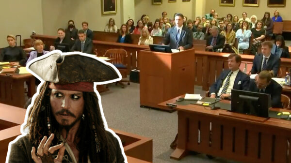 LOL. De advocaat van Amber Heard maakt bezwaar tegen zijn eigen vraag