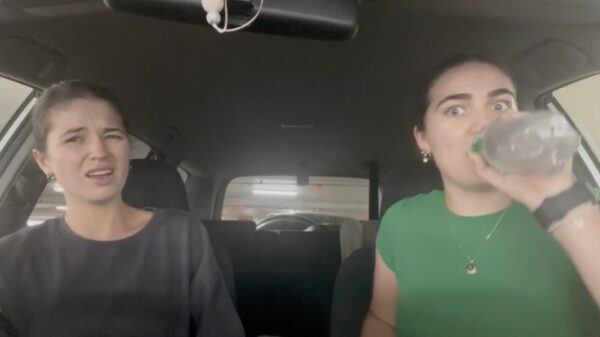 De 'Sprite challenge': drink een flesje helemaal leeg zonder te boeren