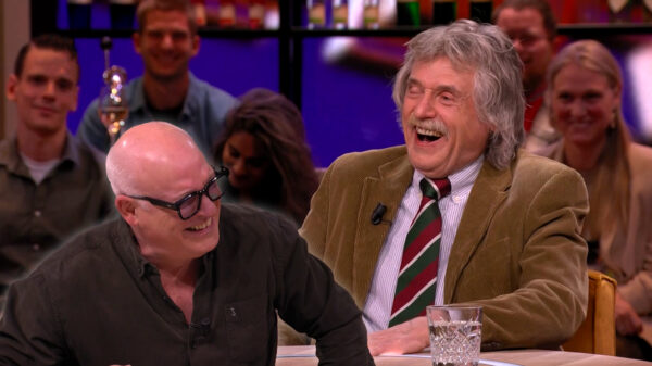 Ophef over Johan Derksen die 'jeugdzonde' bekent: "Daar zou je nu gevangenisstraf voor krijgen"