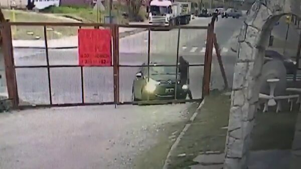 Dit is zonder twijfel de gemakkelijkste autodiefstal everooit