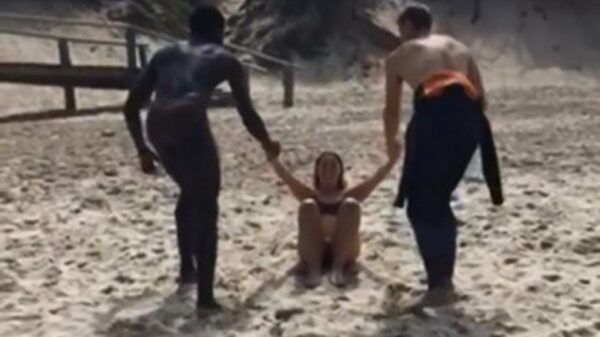 Zieke frontflip in 3, 2, 1