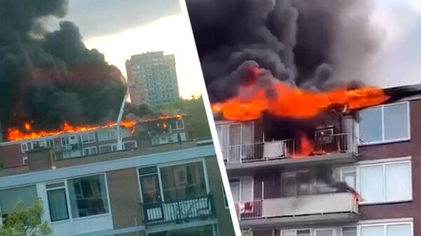 Beelden van de brand in Dordrecht die gisteren 16 woningen onbewoonbaar maakte