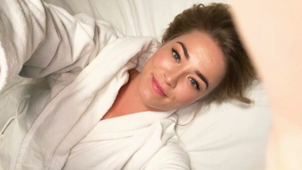 Geraldine Kemper is er helemaal klaar mee en bubbelt er op los in haar bubbelbad