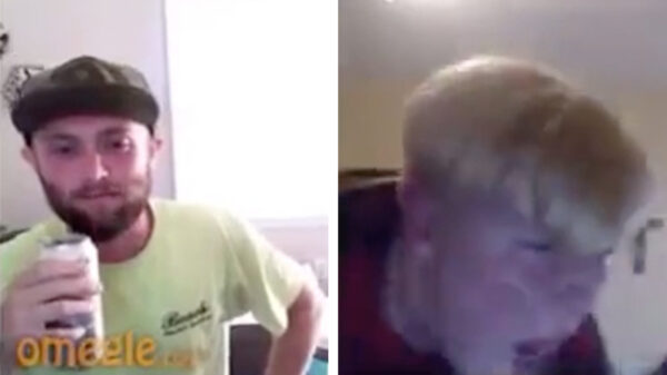 Gelovige koter gaat full retard op Omegle: alcohol is een zonde!!1