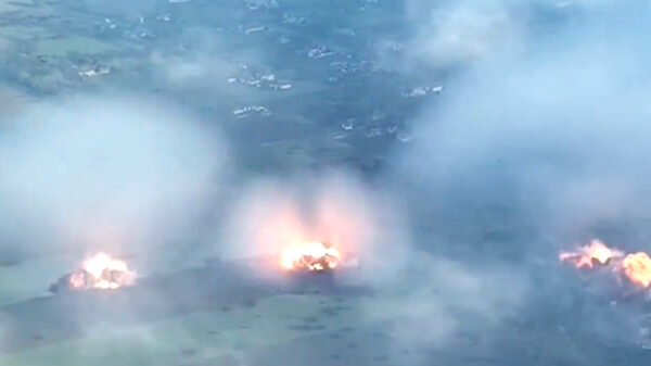 Oekraïne deelt beelden van Russisch leger dat vermoedelijk vacuümbommen inzet