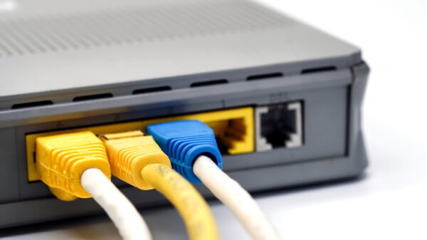 Ahaaa, dus dáár waren vroeger al die rare modemgeluidjes voor!