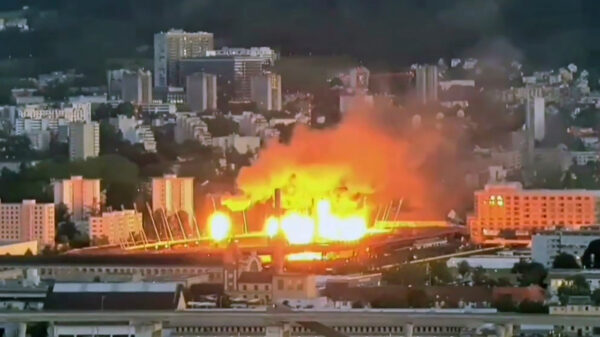 Het concert van Rammstein in Zürich doet denken aan een raketaanval