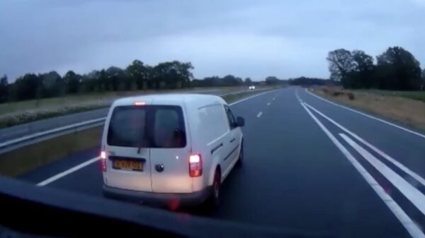 Nóg een haastige hufter in een Caddy die gratis remtests uitdeelt