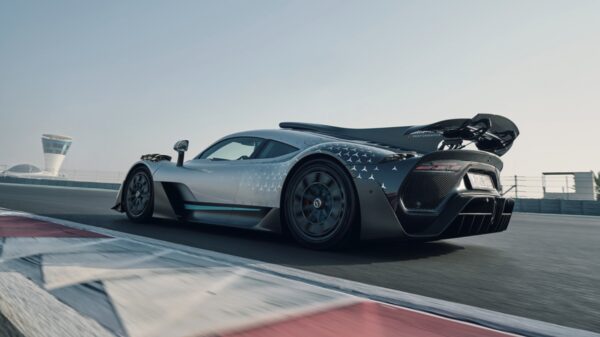De Mercedes-AMG One: F1-techniek met 1.000+ pk voor op de Autobahn