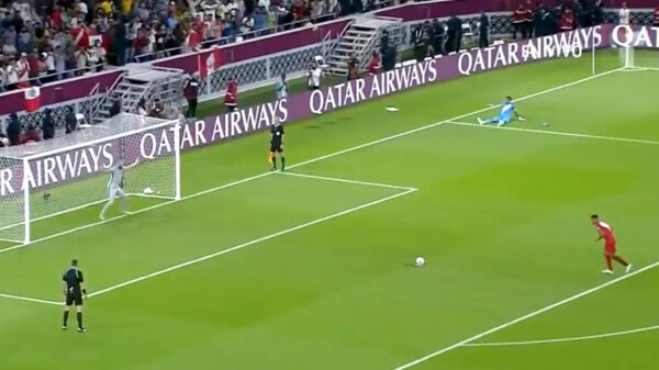 Trainer doet een 'Louis van Gaaltje' en helpt Australië aan een WK-ticket