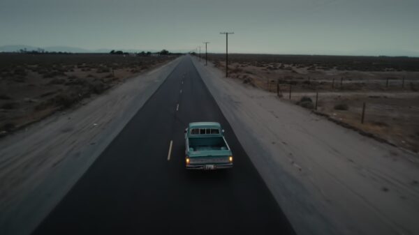 Girl in the Picture | Official Trailer | Netflix