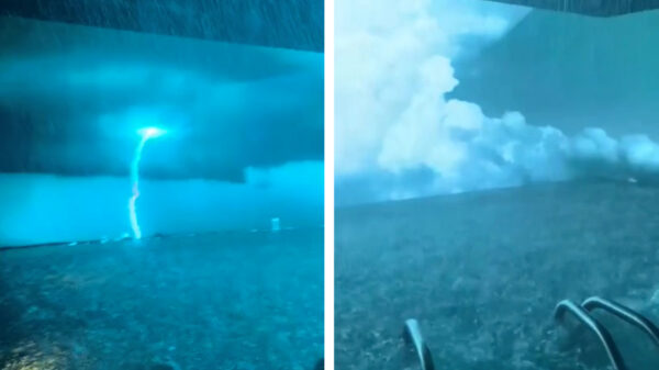 In dit bubbelbad is het net of je midden een enorme storm zit