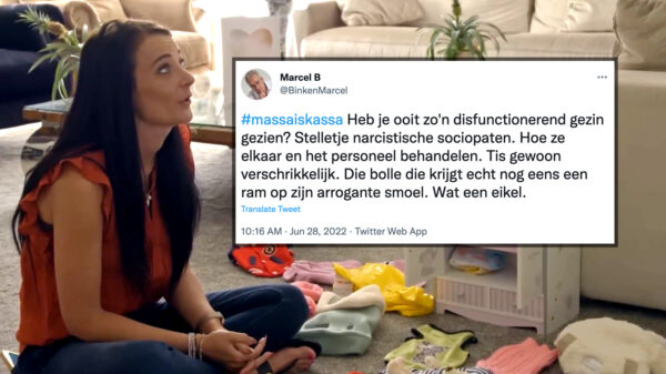 De Massa is Kassa-kijkers zijn kwaad op ons Nicolleke: "Wat doe je je hond aan?"