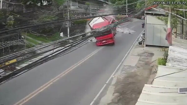 Dankzij deze vrachtwagencrash was er sprake van flinke bierenmishandeling