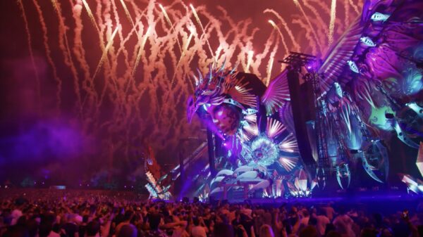 De spectaculaire The Endshow van Defqon.1 was weer ouderwets genieten!