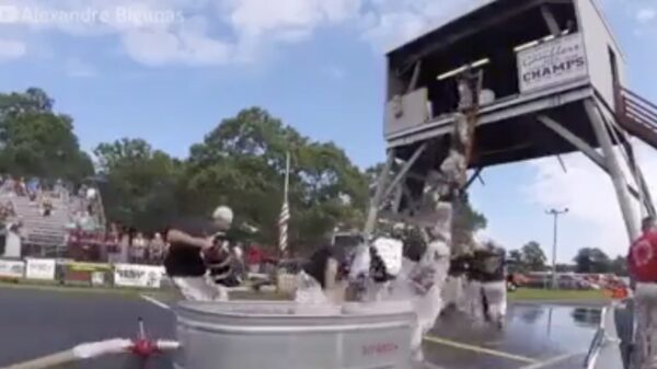 De Olympische Brandweerspelen is onze nieuwe favoriete sport