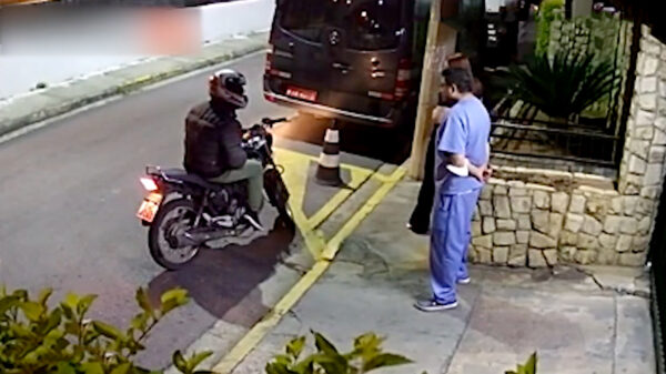 Braziliaanse crimineel koos duidelijk het verkeerde stelletje om te overvallen