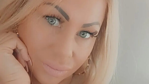 Barbie reageert op prostitutievideo: "Als ik iets doe doe ik het goed"