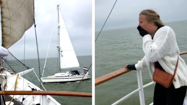 Twee zeilboten kunnen op zee geen kant meer op en klappen vol tegen elkaar