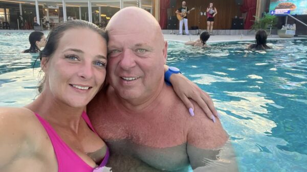 'Peter Gillis beet Nicol in rug en neus, kneep in haar borsten en rukte een oorbel uit'