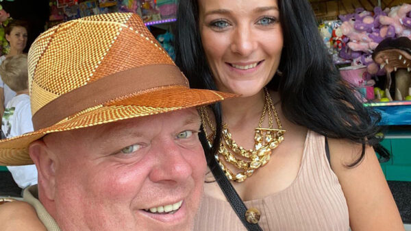 'Peter Gillis gooit gezin met 2 kleine kinderen van vakantiepark Prinsenmeer'